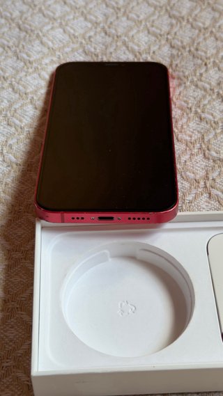 iPhone 12 128GB Rojo