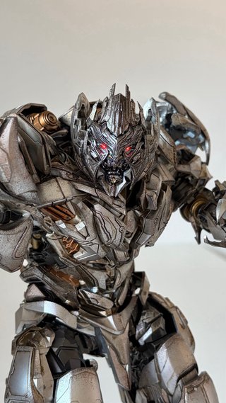 Megatron ME005 DLX KO Transformers ROTF + upgrade