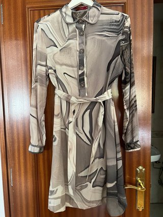 Vestido de seda Burberry