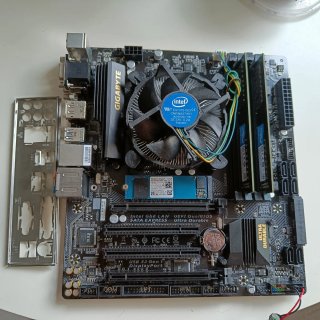 Placa Base Gigabyte Intel i7 6700 16GB NVMe 512GB