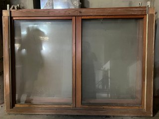 Ventana madera 2 hojas cristal y marco