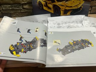 LEGO Technic Chevrolet Corvette Stingray 42205