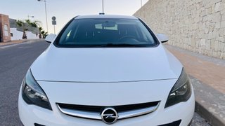 Opel Astra 2014