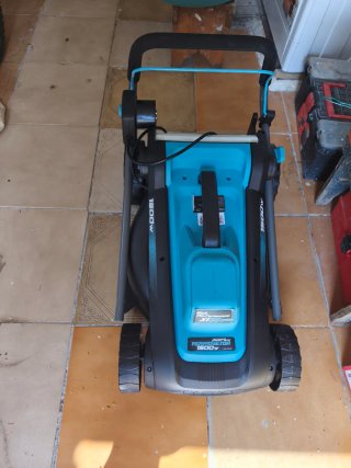 Cortacésped Eléctrico cecotec terrenator 360,1500W