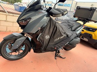 Yamaha XMAX 300 Tech Max 2021