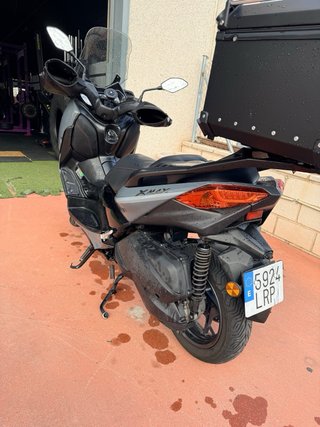 Yamaha XMAX 300 Tech Max 2021