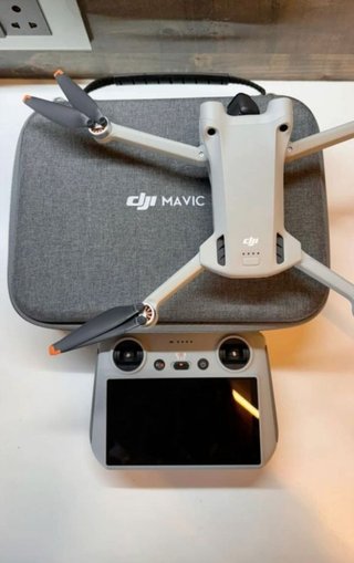 Dron DJI Mavic Maletín y Mando