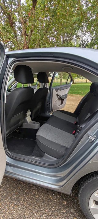SEAT Toledo 2013, 1.6 TDI 105cv