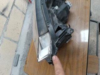 Faro derecho Toyota RAV4 2016