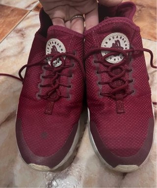 Zapatilla Nike Huarache Roja