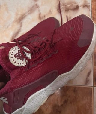 Zapatilla Nike Huarache Roja
