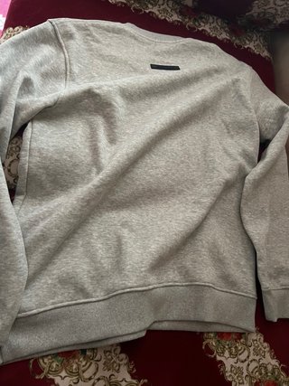 Sudadera Essentials Fear of God Gris