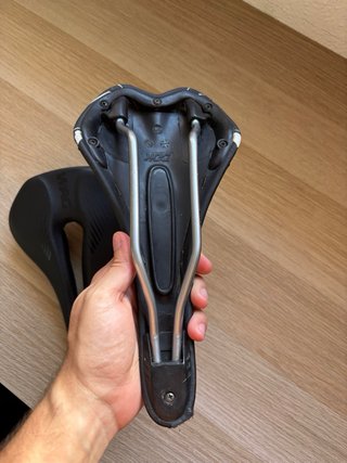 Sillín de Bicicleta REKO RK3 + otro de regalo