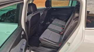 Opel Zafira 2015