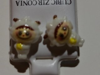 Pendientes Labubu de Acero
