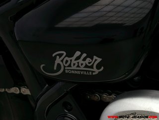 TRIUMPH BONNEVILLE BOBBER