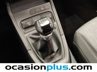 Kia Stonic 1.0 T-GDi MHEV Concept 85 kW (115 CV)