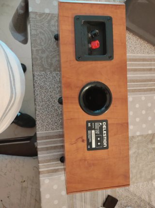 Altavoz Central Celestion F35c