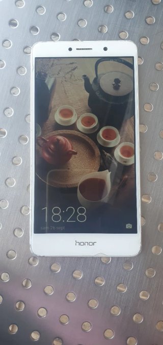 Teléfono Honor Blanco Teléfono en buen estado, fun