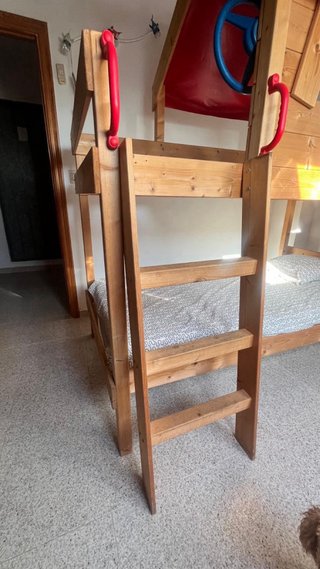 Litera Infantil con Casita y Tobogán