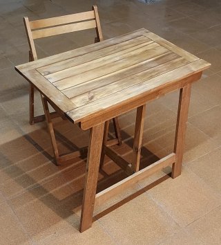Conjunto Mesa y Silla Plegables de Teca