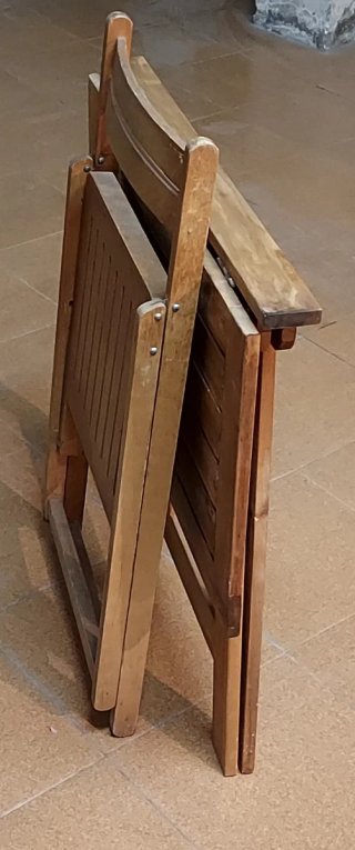 Conjunto Mesa y Silla Plegables de Teca