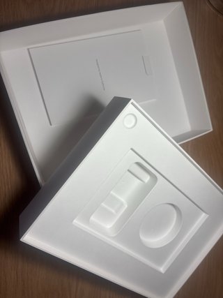 Caja iPad (10ª Generación)