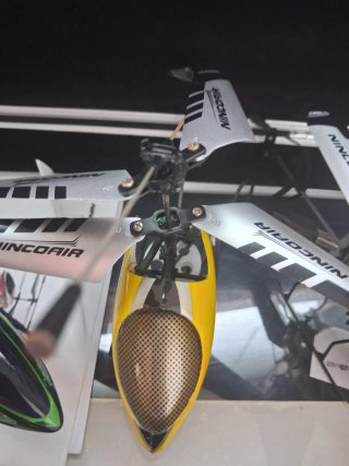 Helicóptero teledirigido Nincoair