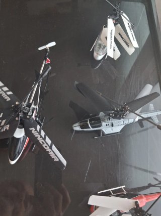 Helicóptero teledirigido Nincoair