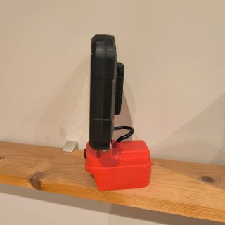 Foco LED compatible con baterías Milwaukee