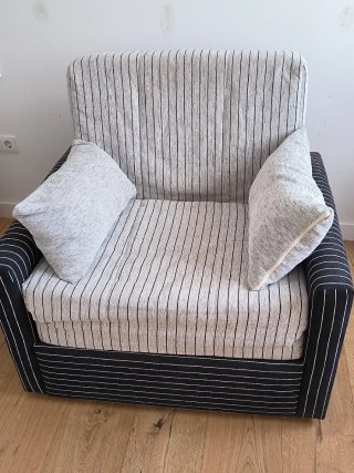 Sillón cama tela gris y negro