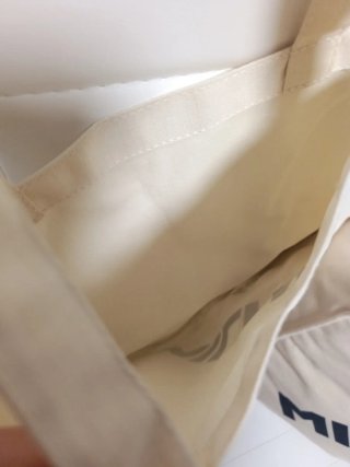 Bolsa y cojín Milan 430