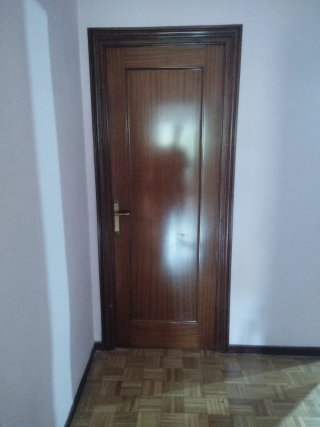 Lote de 7 Puertas de Madera