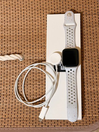 Apple Watch SE 44mm 2ª Gen Plata