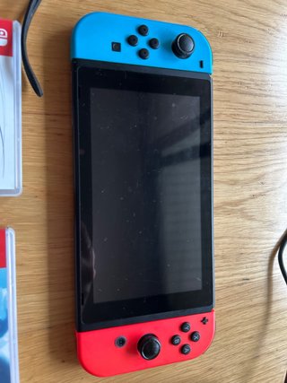 Pack Nintendo Switch con Juegos y Accesorios