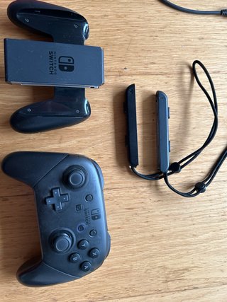 Pack Nintendo Switch con Juegos y Accesorios