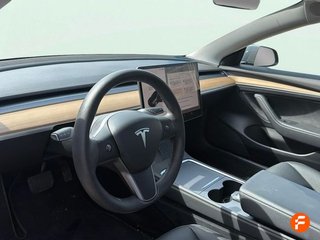 Tesla Model 3 RWD