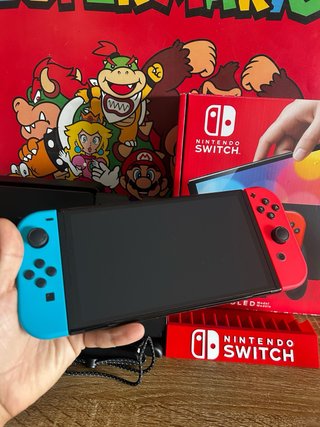Nintendo Switch OLED Neon COMO NUEVA 10/10