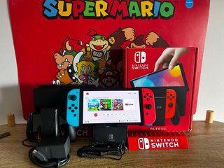 Nintendo Switch OLED Neon COMO NUEVA 10/10