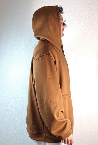 Sudadera con capucha y forro de borrego...