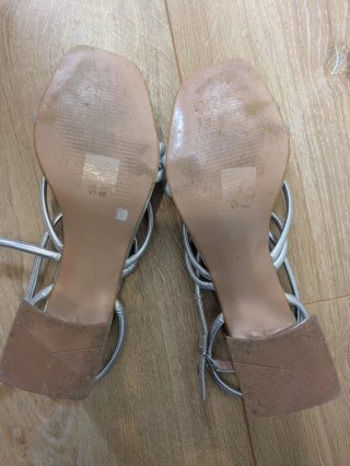 Sandalias plateadas Paco Rascón