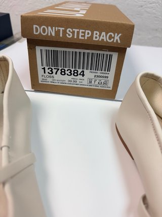 Zapatos planos ULANKA beige mujer