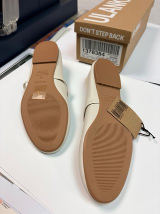 Zapatos planos ULANKA beige mujer