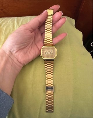 Reloj Casio Dorado Rombo