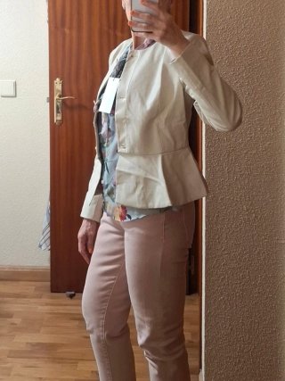 Chaqueta Zara Efecto Piel