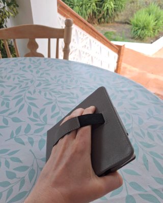 Kobo Libra 2 + Funda