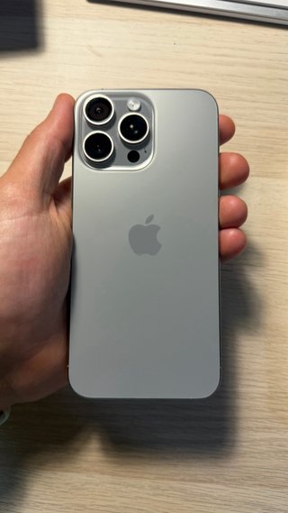 iPhone 15 Pro Max