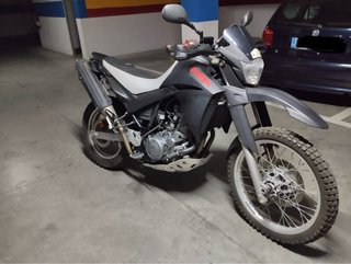 Yamaha XT660R