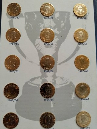 Colección 30 Ligas y 30 Monedas Real Madrid
