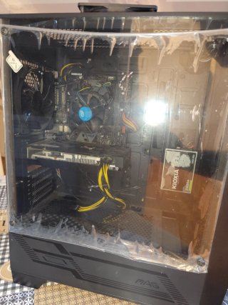 Torre Gamer entrada (sin memoria RAM)